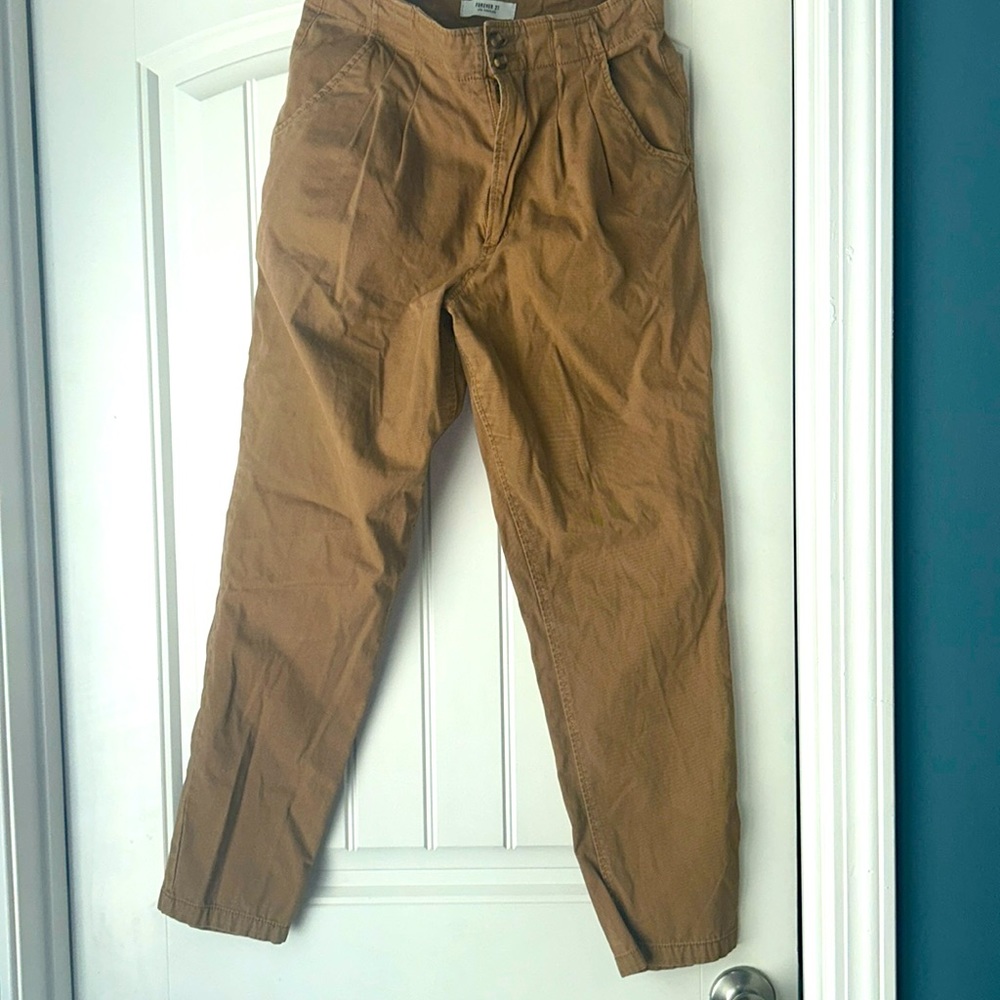 Khaki HIGHwaist pants. Full Length. Can be worn dressed up or down.